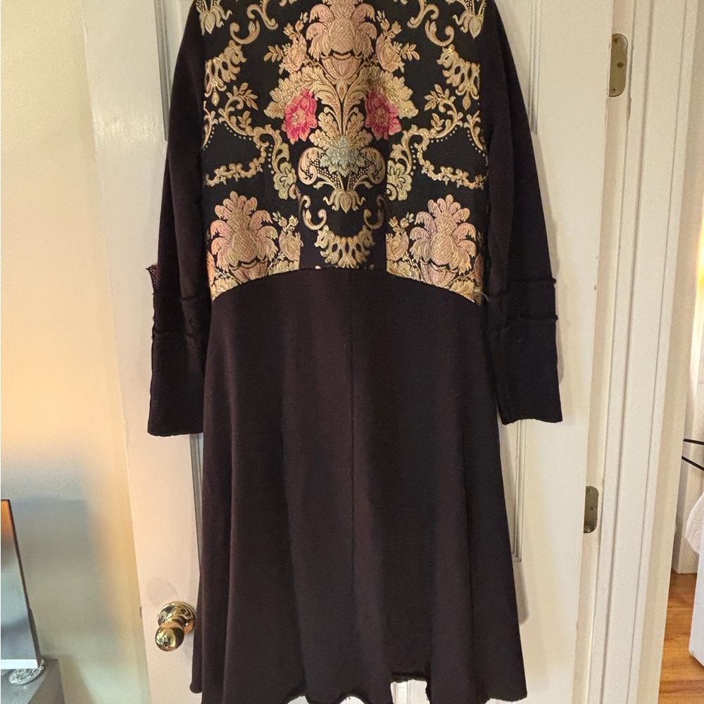 Vintage Military Inspired Long Coat with Velvet Trim and Brocade Embroidery - Picture 4 of 6
